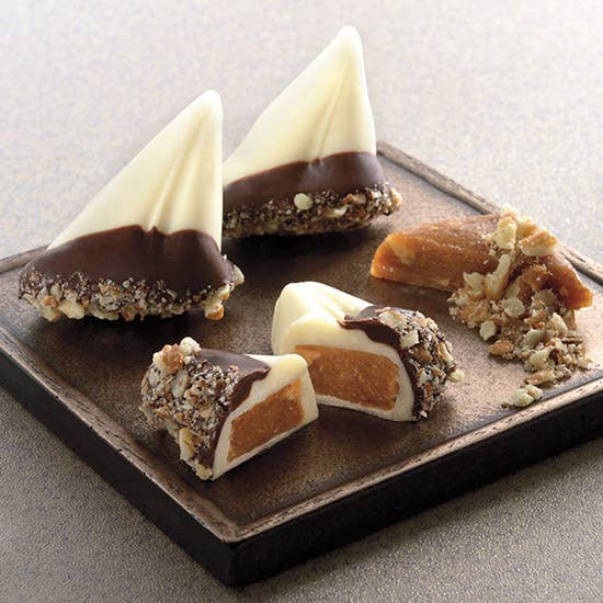 Harbor Sweets Chocolates 12 Pcs Sweet Sloops Gable Box