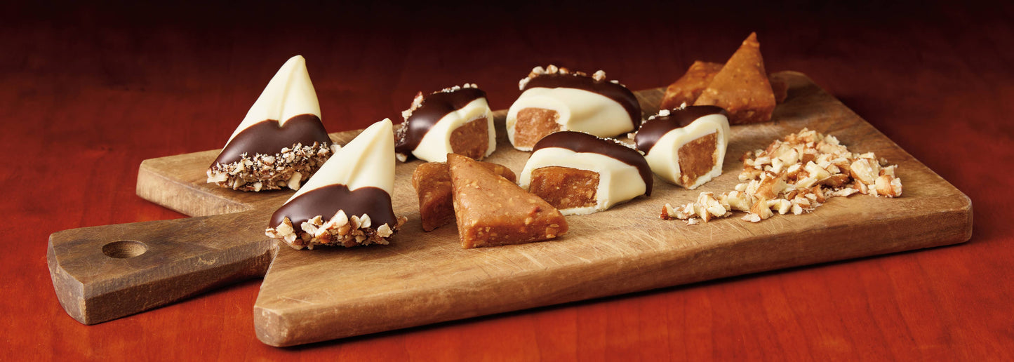 Harbor Sweets Chocolates 12 Pcs Sweet Sloops Gable Box